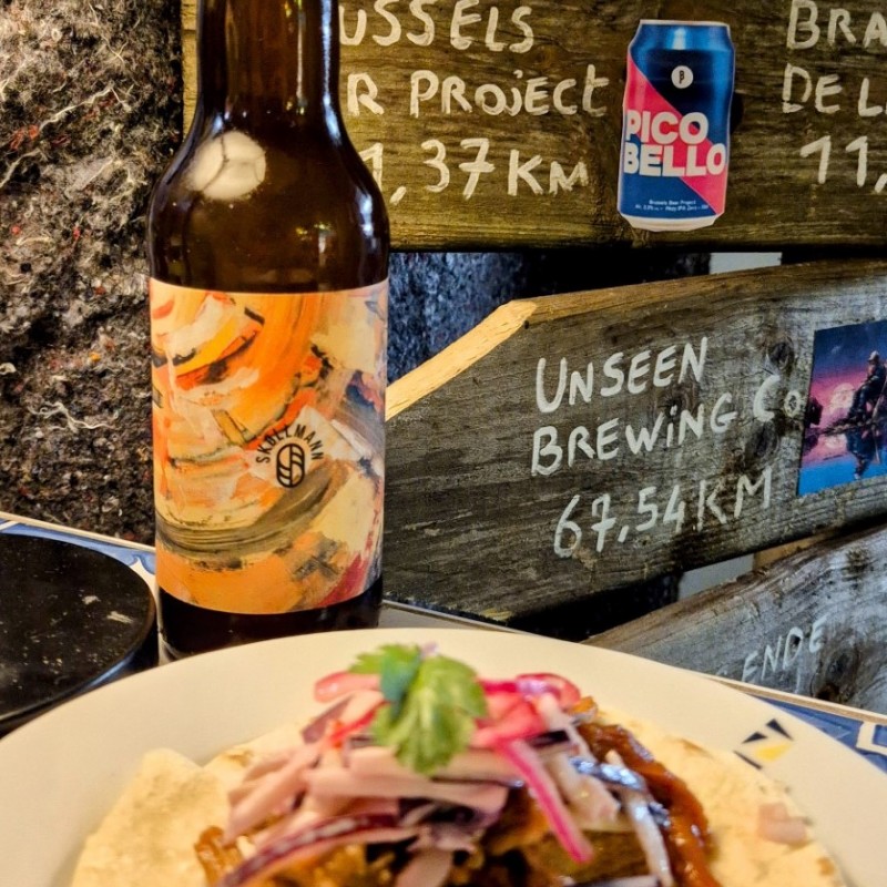 Beerpairing 4 Traaggegaarde pulled pork van op de BBQ met coleslaw en opgelegde rode ui  - Streekbierenweekend Zaventem 
